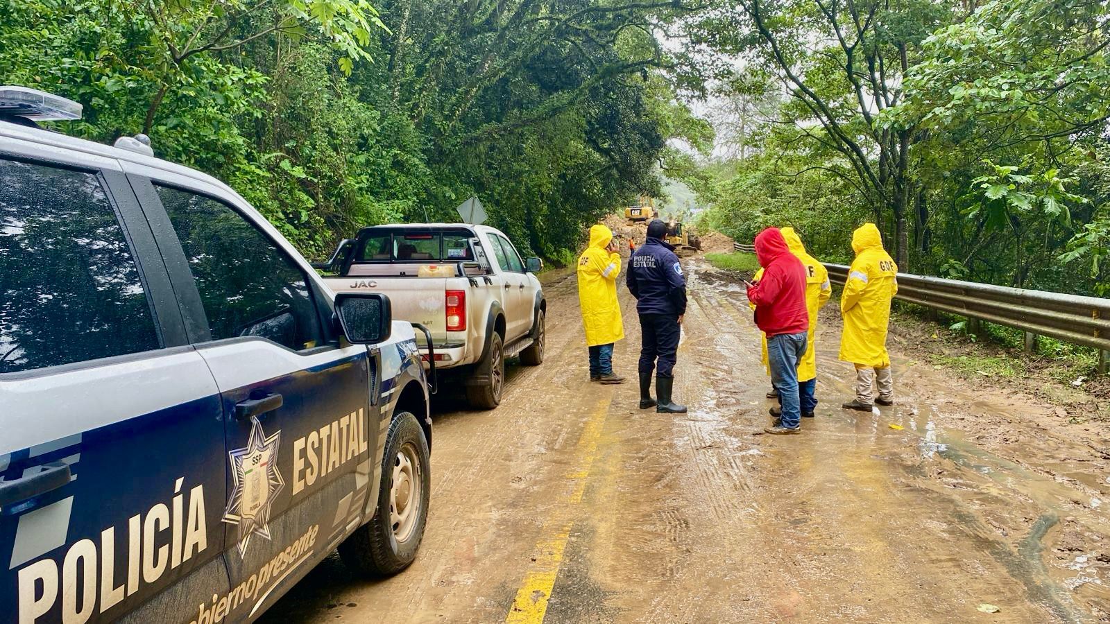Más de 3 mil elementos brindan auxilio en la Sierra Norte
